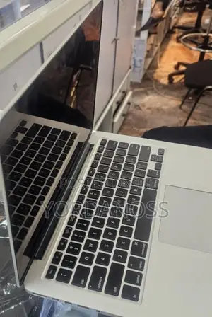 New Laptop Apple MacBook Air 2015 8GB Intel Core i9 SSD 256GB
