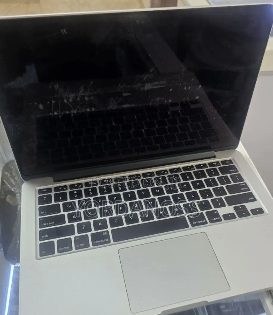 New Laptop Apple MacBook Air 2015 8GB Intel Core i9 SSD 256GB