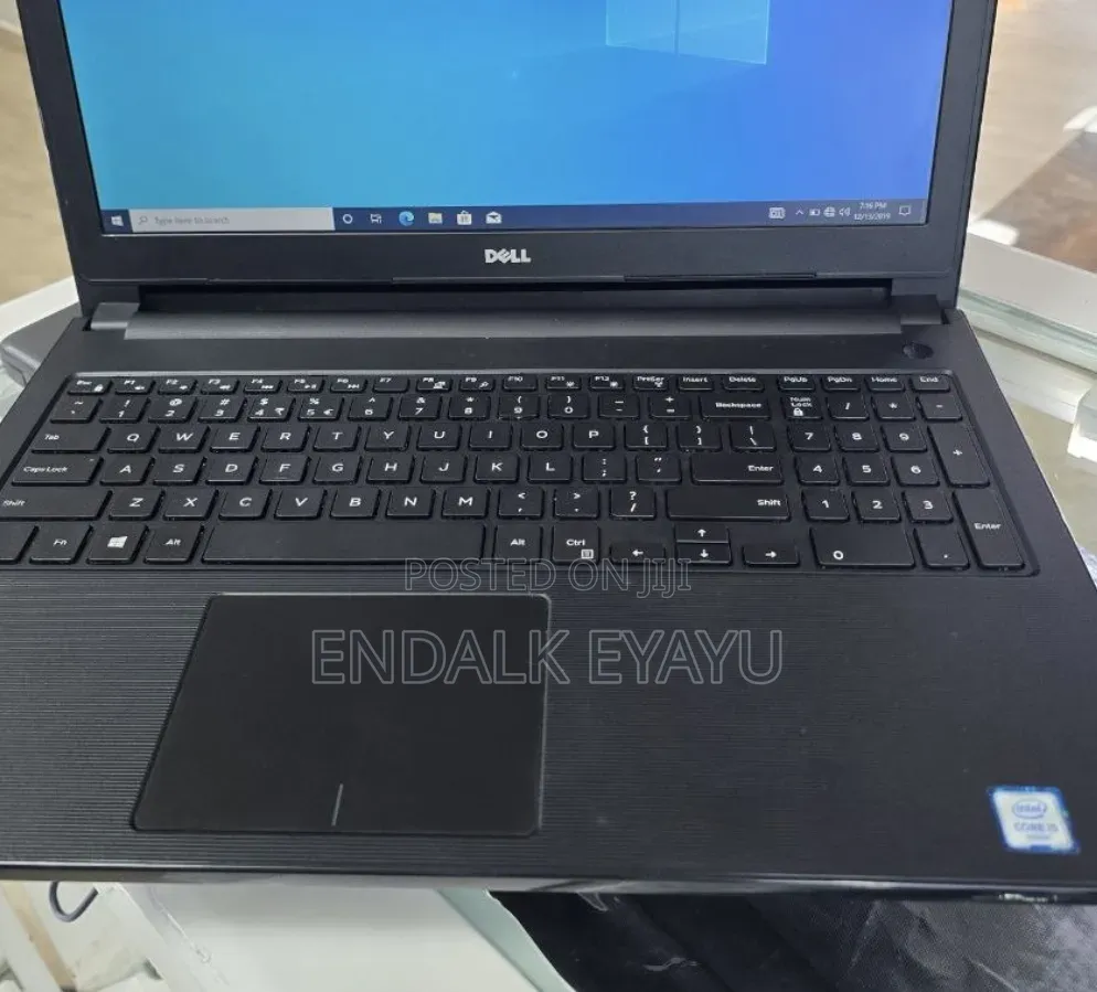 New Laptop Dell 4GB Intel Core i5 HDD 1T