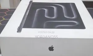 New Laptop Apple MacBook Pro 2025 M5 16GB Apple M5 SSD 512GB