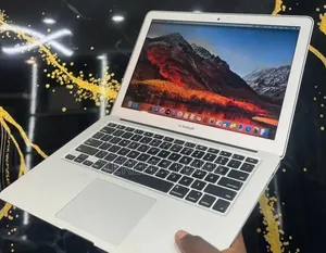 New Laptop Apple MacBook Air 2017 8GB Intel Core i5 SSD 128GB