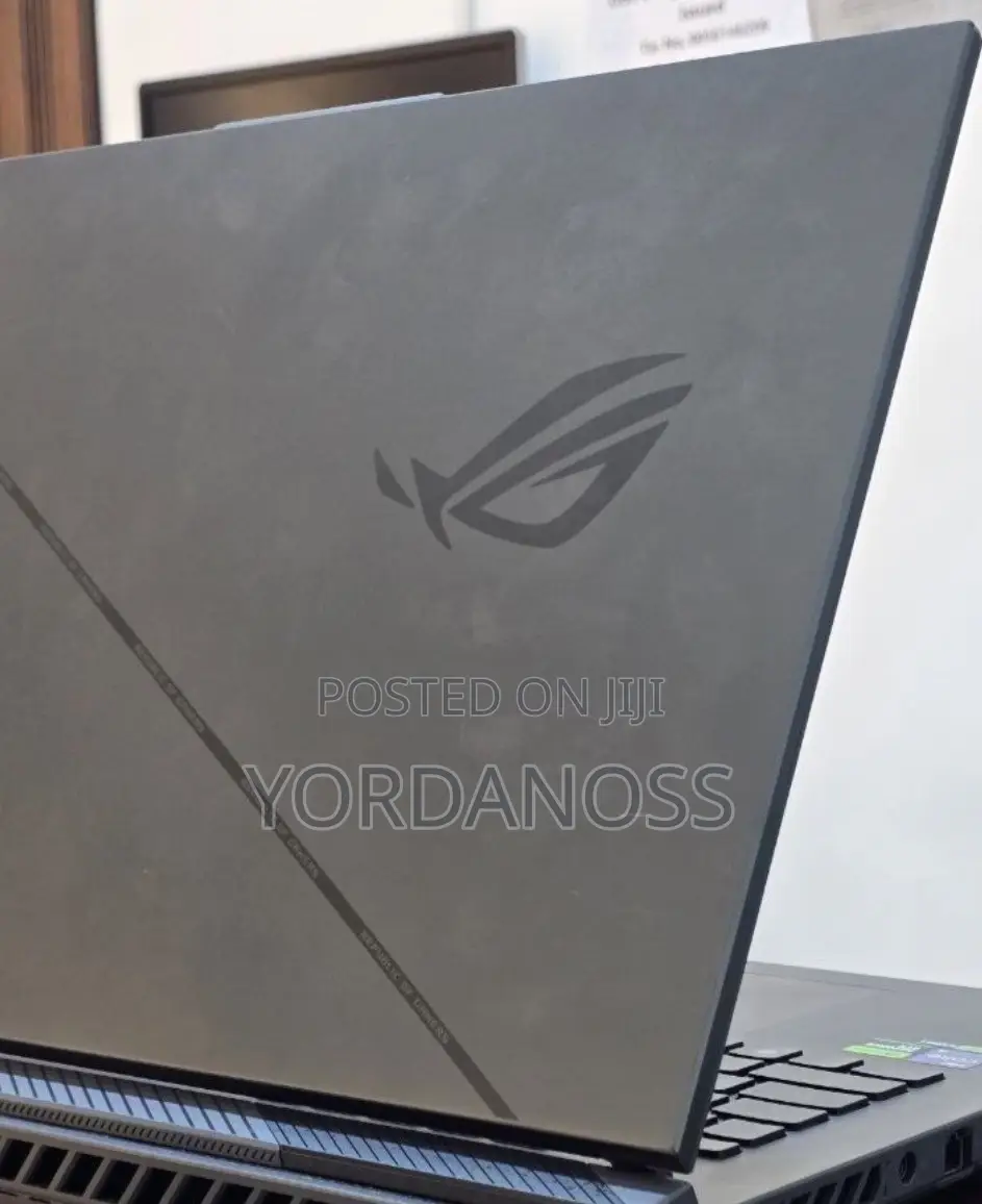 New Laptop Asus ROG Strix G16 G614 16GB Intel Core i9 SSD 1T
