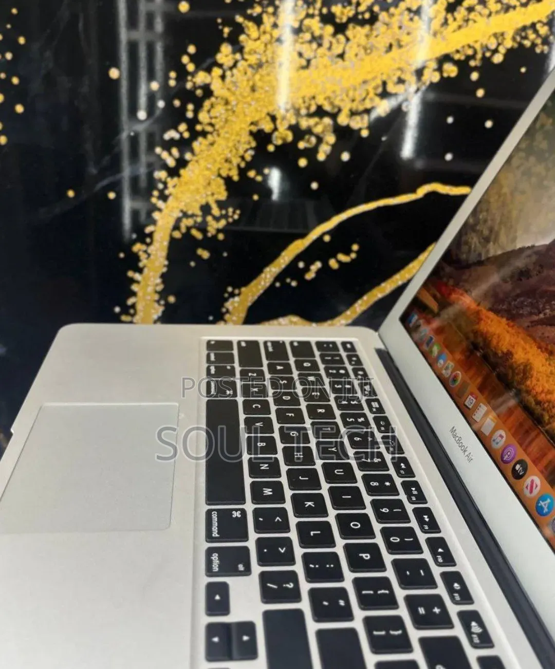 New Laptop Apple MacBook Air 2017 8GB Intel Core i5 SSD 128GB