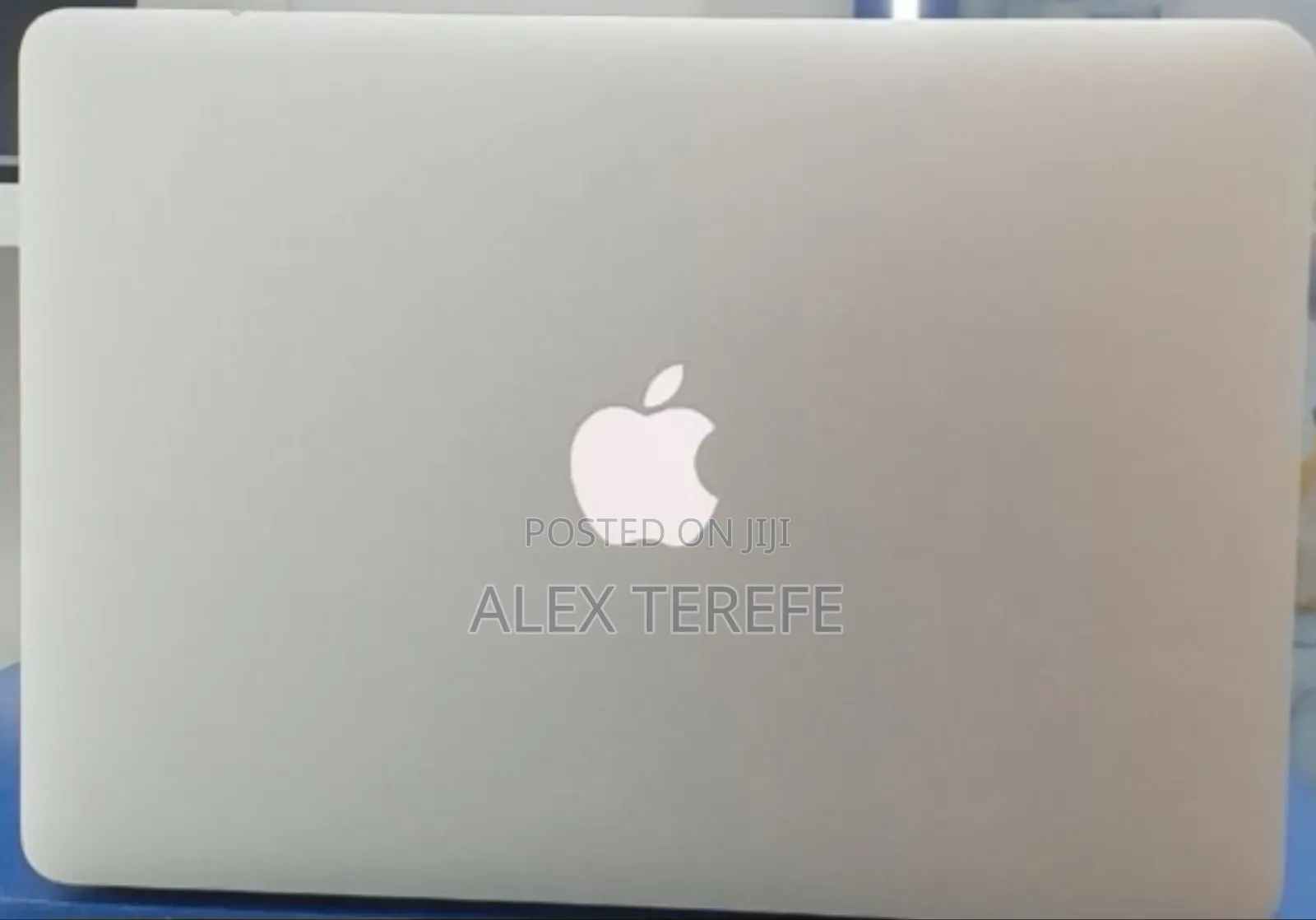 New Laptop Apple MacBook Air 2017 8GB Intel Core i7 SSD 128GB