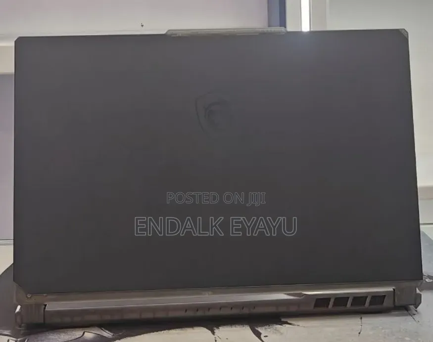 New Laptop MSI Cyborg 15 16GB Intel Core i7 SSD 1T