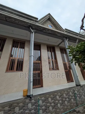 3bdrm House in Adama for sale