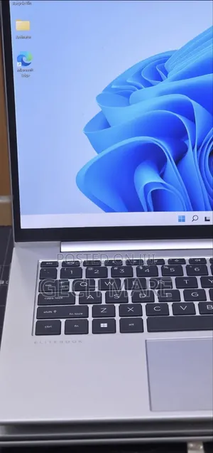 New Laptop HP EliteBook 840 G9 16GB Intel Core i7 SSD 512GB