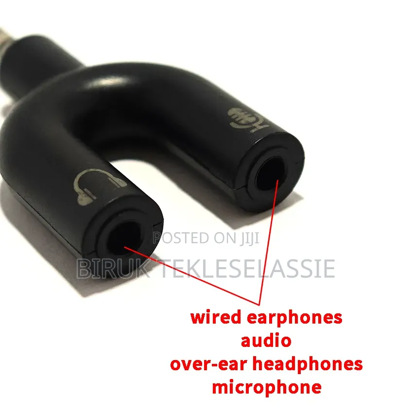 3.5mm Audio and Microphone Y-Splitter Adapter