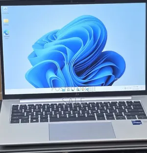 New Laptop HP EliteBook 840 G10 16GB Intel Core i7 SSD 512GB