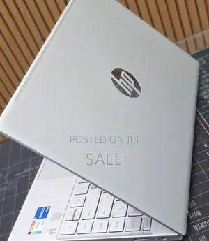 New Laptop HP Pavilion 14 8GB Intel Core i5 SSD 512GB