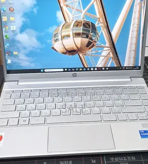 New Laptop HP Pavilion 14 8GB Intel Core i5 SSD 512GB
