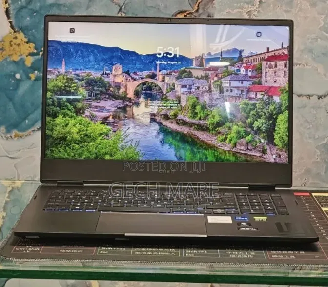 New Laptop HP Omen 16 16GB Intel Core i7 SSD 512GB