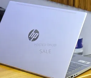 New Laptop HP Pavilion 14 8GB Intel Core i5 SSD 512GB