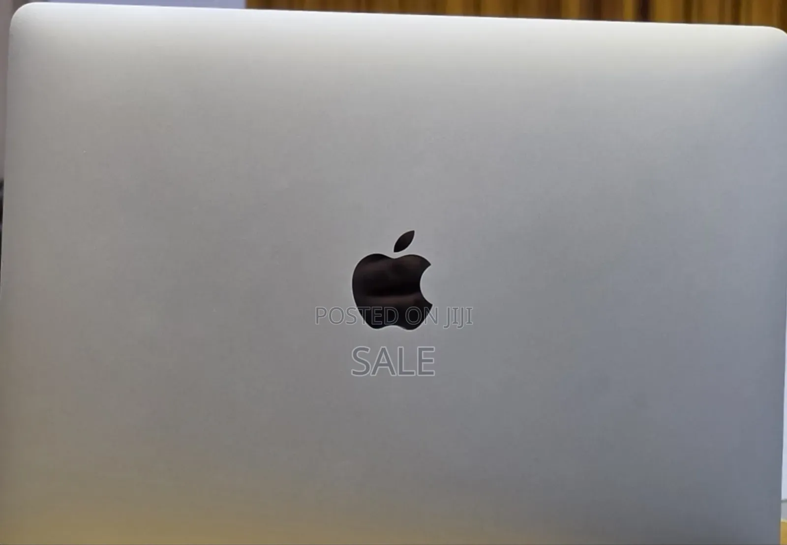 New Laptop Apple MacBook Air 2020 M1 16GB Apple M1 SSD 512GB