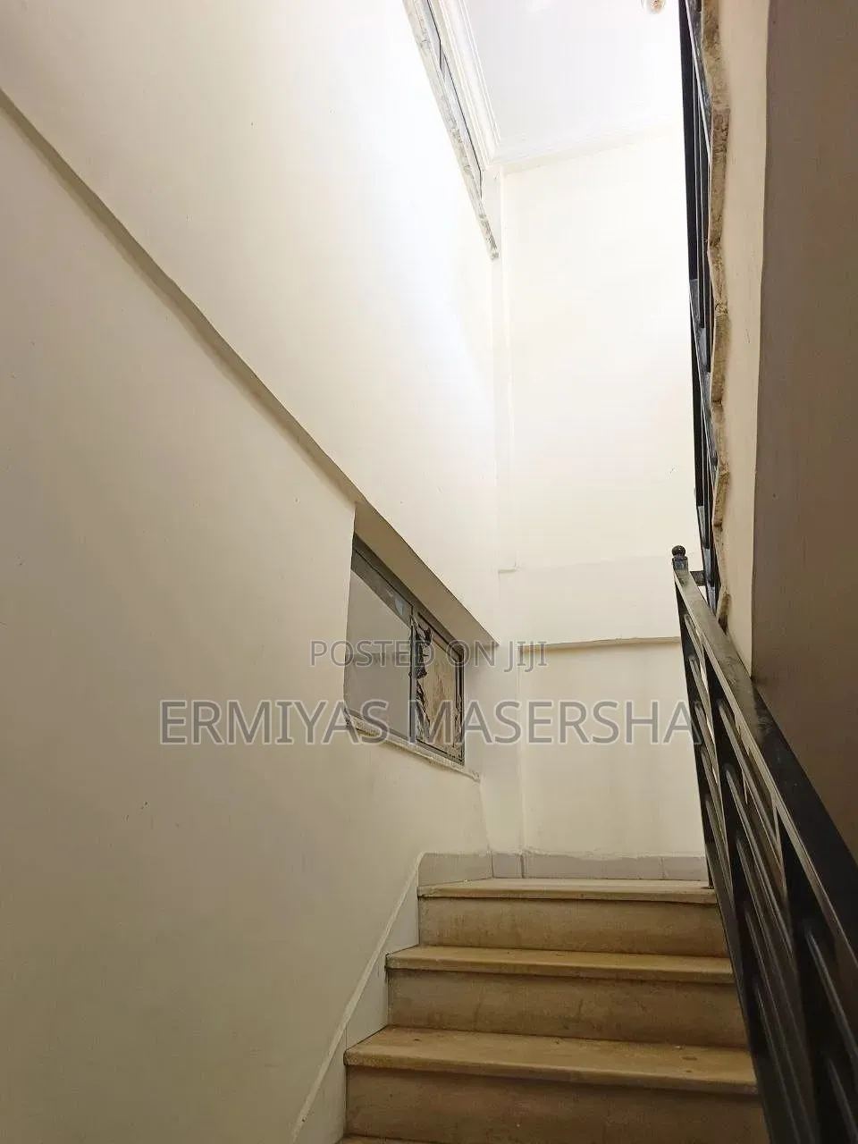 Furnished 7bdrm House in Yeka for sale