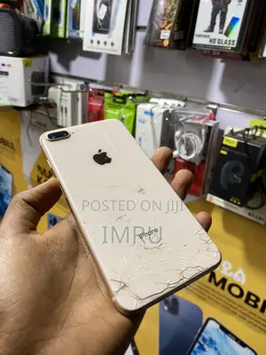 Apple iPhone 8 Plus 64 GB Gold