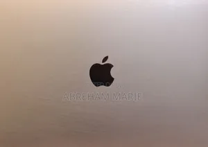New Laptop Apple MacBook 2020 8GB Apple M1 SSD 256GB