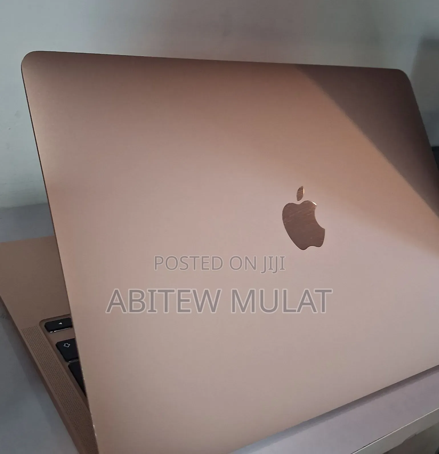 New Laptop Apple MacBook Air 2020 8GB Intel Core i5 SSD 256GB