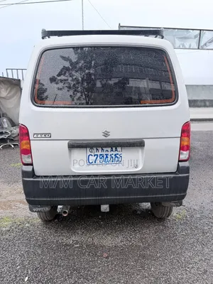 Suzuki Eeco 2023 Silver