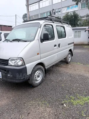 Suzuki Eeco 2023 Silver