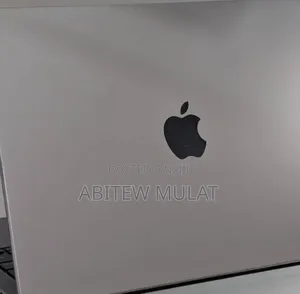 New Laptop Apple MacBook Pro 2021 M1 16GB Apple M1 SSD 512GB