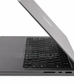 New Laptop Apple MacBook Pro 2021 M1 16GB Apple M1 Pro SSD 1T