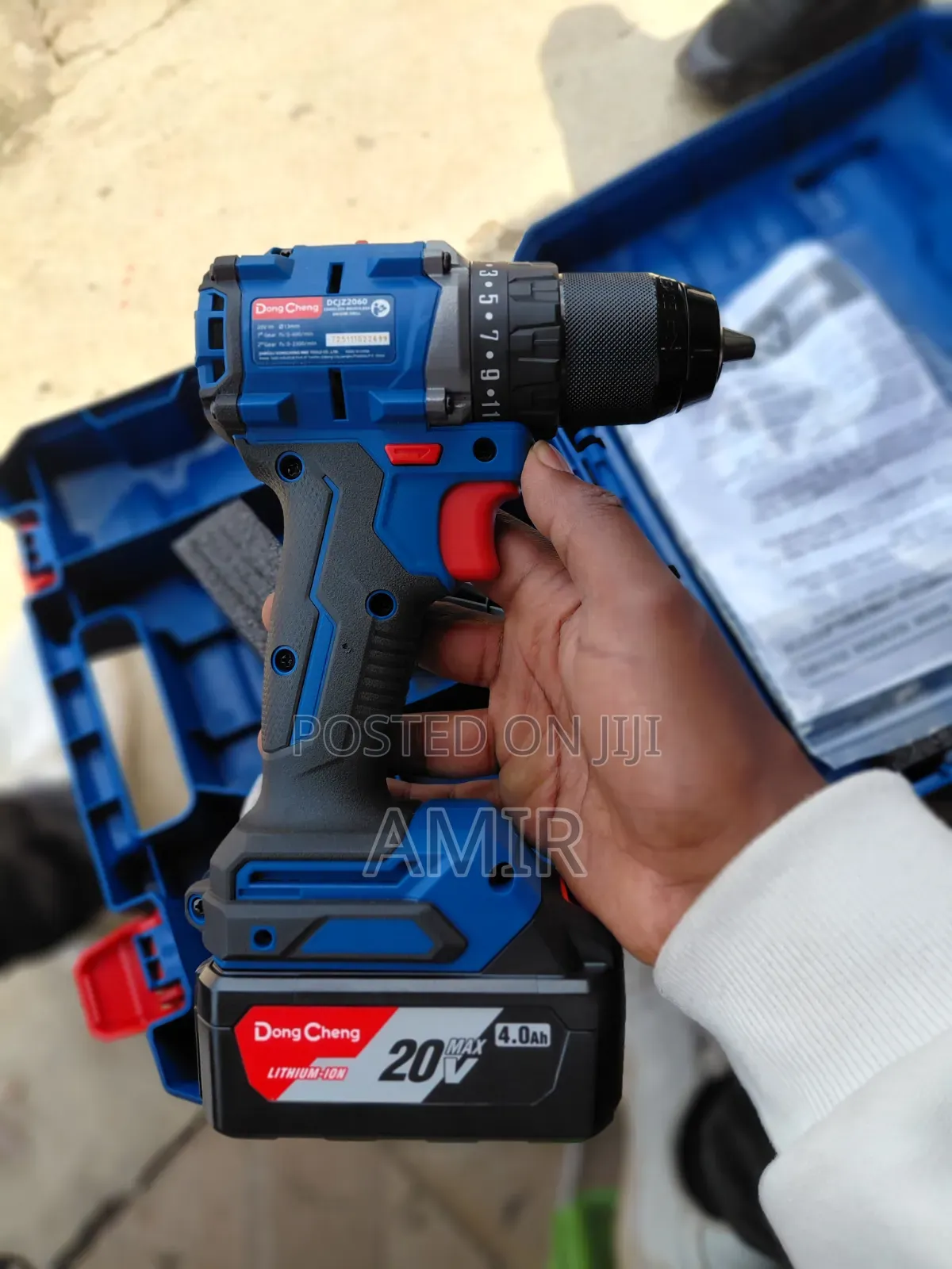 DongCheng Cordless Brushless Drill (20V) 4A
 . ዶንግቼንግ 20v - 4a ድሪል