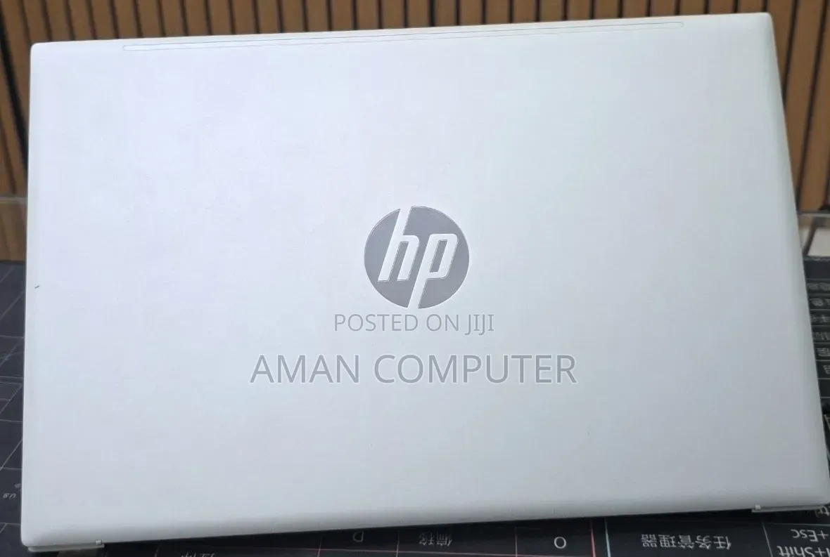 New Laptop HP Pavilion 13 8GB Intel Core i5 SSD 512GB