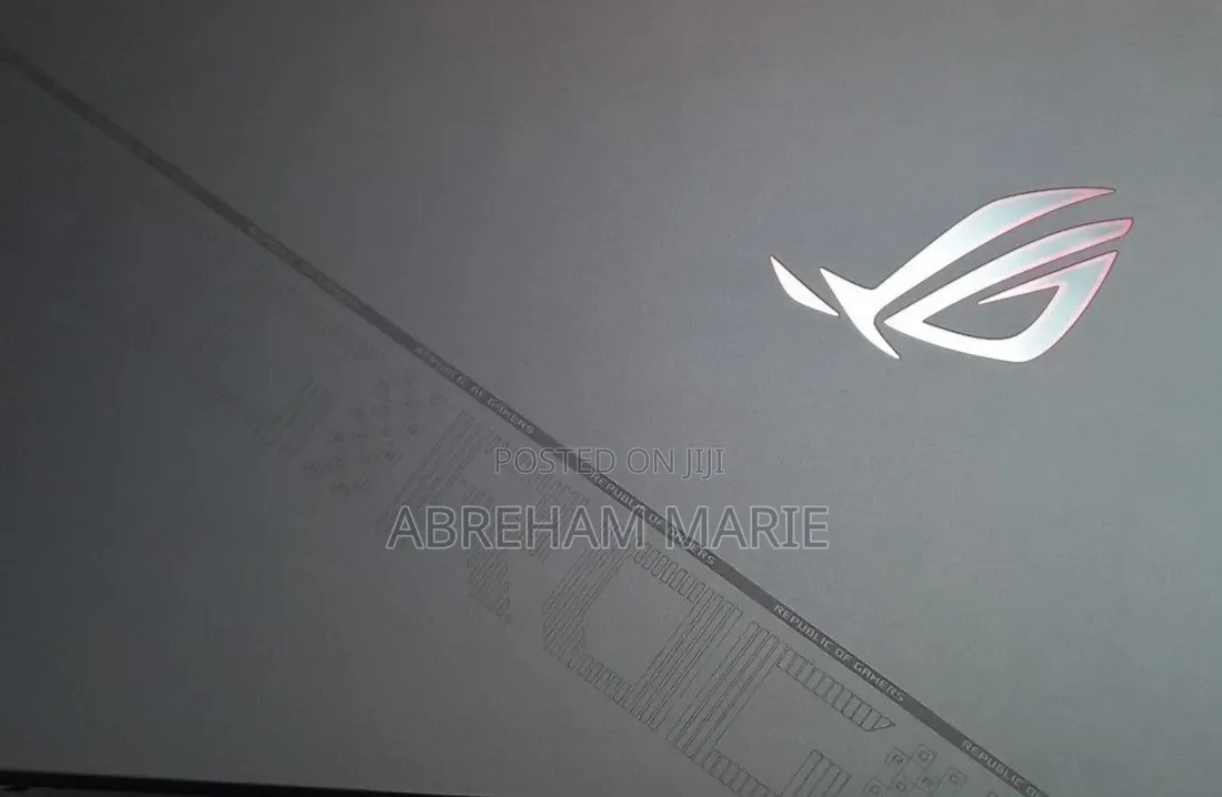 New Laptop Asus ROG Strix G15 16GB Intel Core i9 SSD 1T
