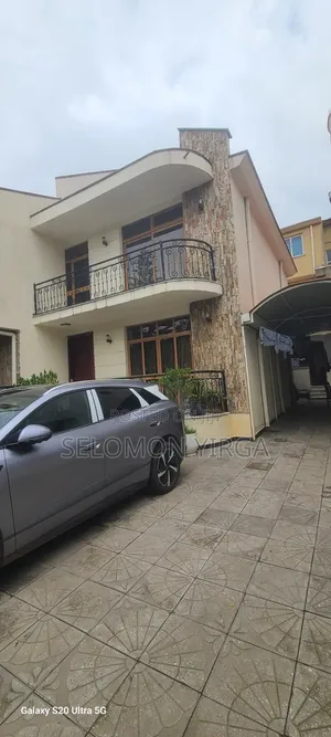 5bdrm House in Adis Ababa, Bole for sale