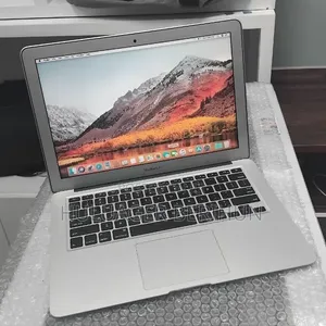 New Laptop Apple MacBook Air 2017 8GB Intel Core i5 SSD 128GB