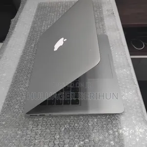 New Laptop Apple MacBook Air 2017 8GB Intel Core i5 SSD 128GB