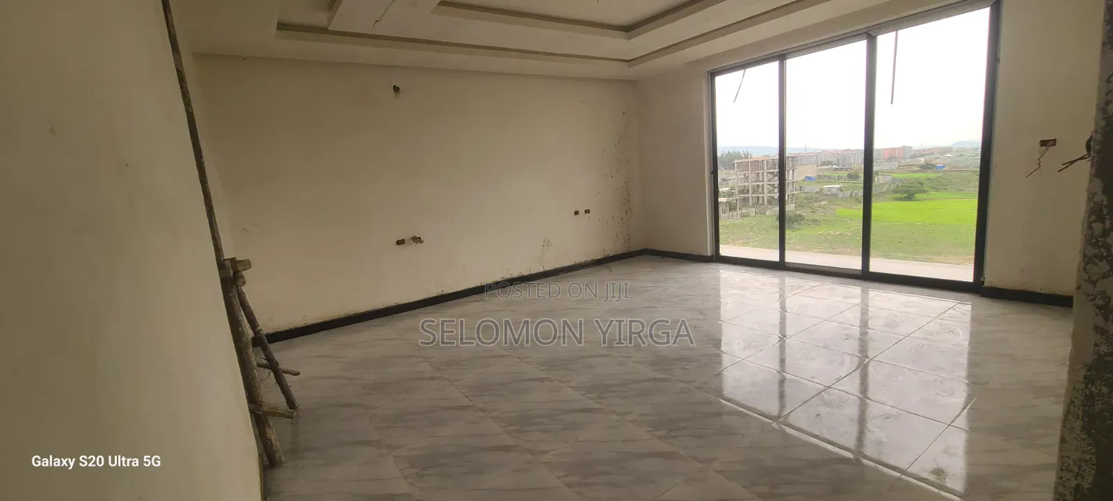 8bdrm House in Adis Ababa, Bole for sale