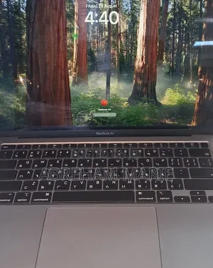New Laptop Apple MacBook Air 2020 M1 8GB Apple M1 SSD 256GB