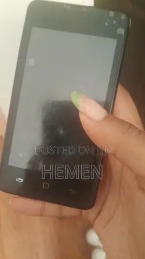 Tecno Y2 8 GB Gold