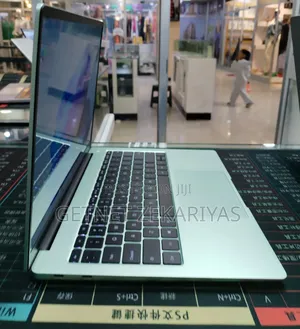 New Laptop 16GB Intel Core i5 SSD 512GB