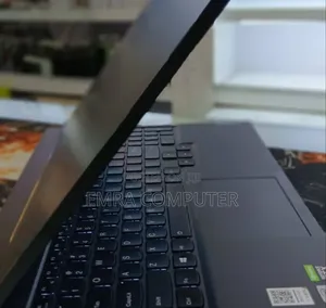 New Laptop Lenovo 16GB Intel Core i7 SSD 512GB