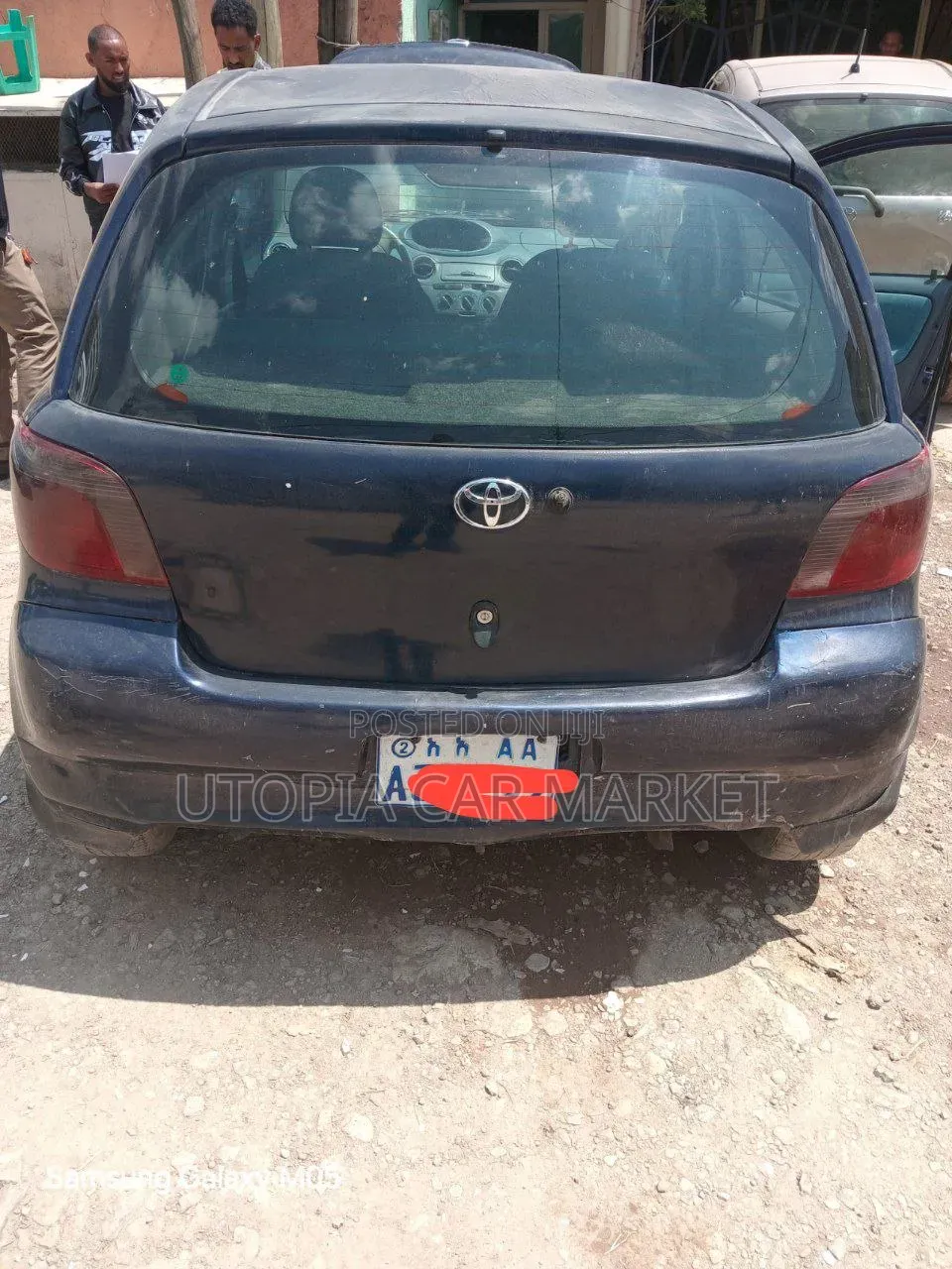 Toyota Vitz 2001 Blue