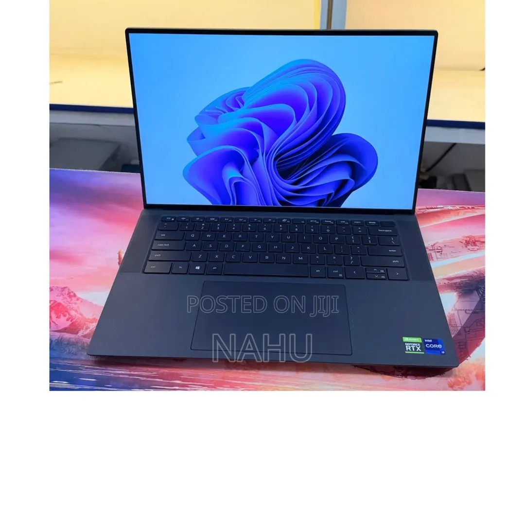 New Laptop Dell Precision 5540 16GB Intel Core i9 SSD 512GB