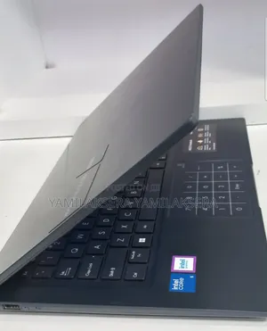 New Laptop Asus Vivobook 14 16GB Intel Core i5 SSD 512GB