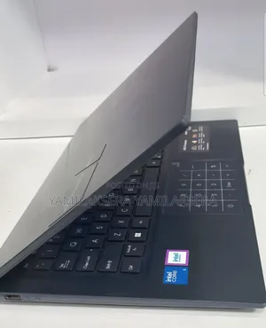 New Laptop Asus Vivobook 14 16GB Intel Core i5 SSD 512GB