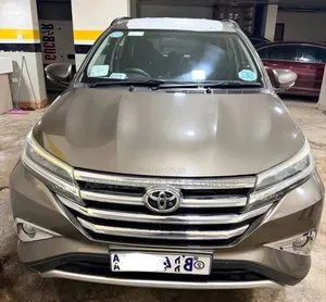 Toyota Rush 2024 Gray
