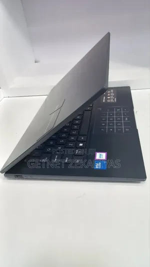 New Laptop Asus Vivobook 14 16GB Intel Core 5 SSD 512GB