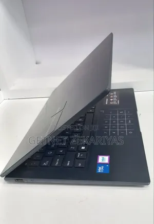 New Laptop Asus Vivobook 14 16GB Intel Core 5 SSD 512GB