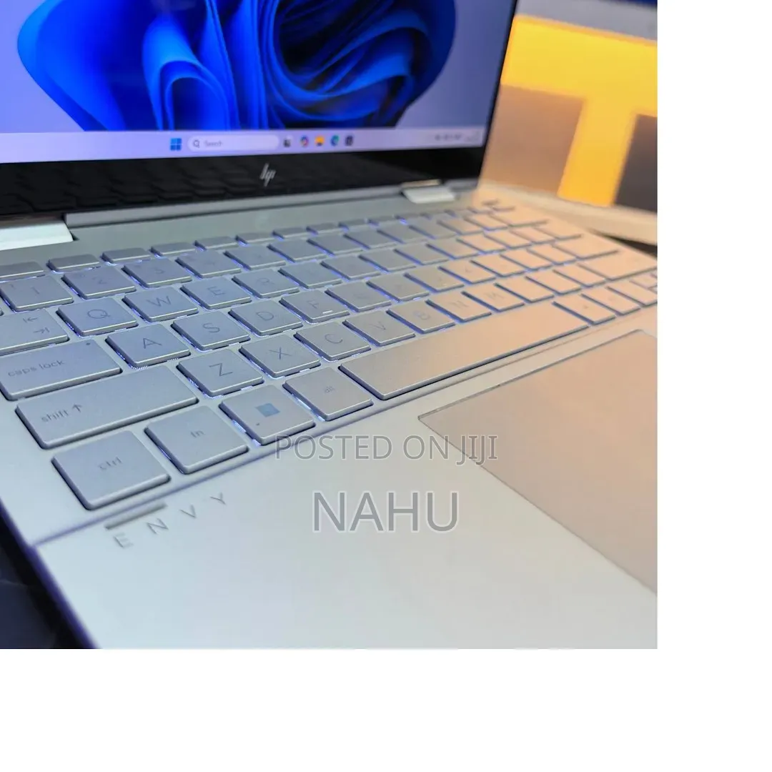 New Laptop HP Envy x360 16GB Intel Core i7 SSD 512GB