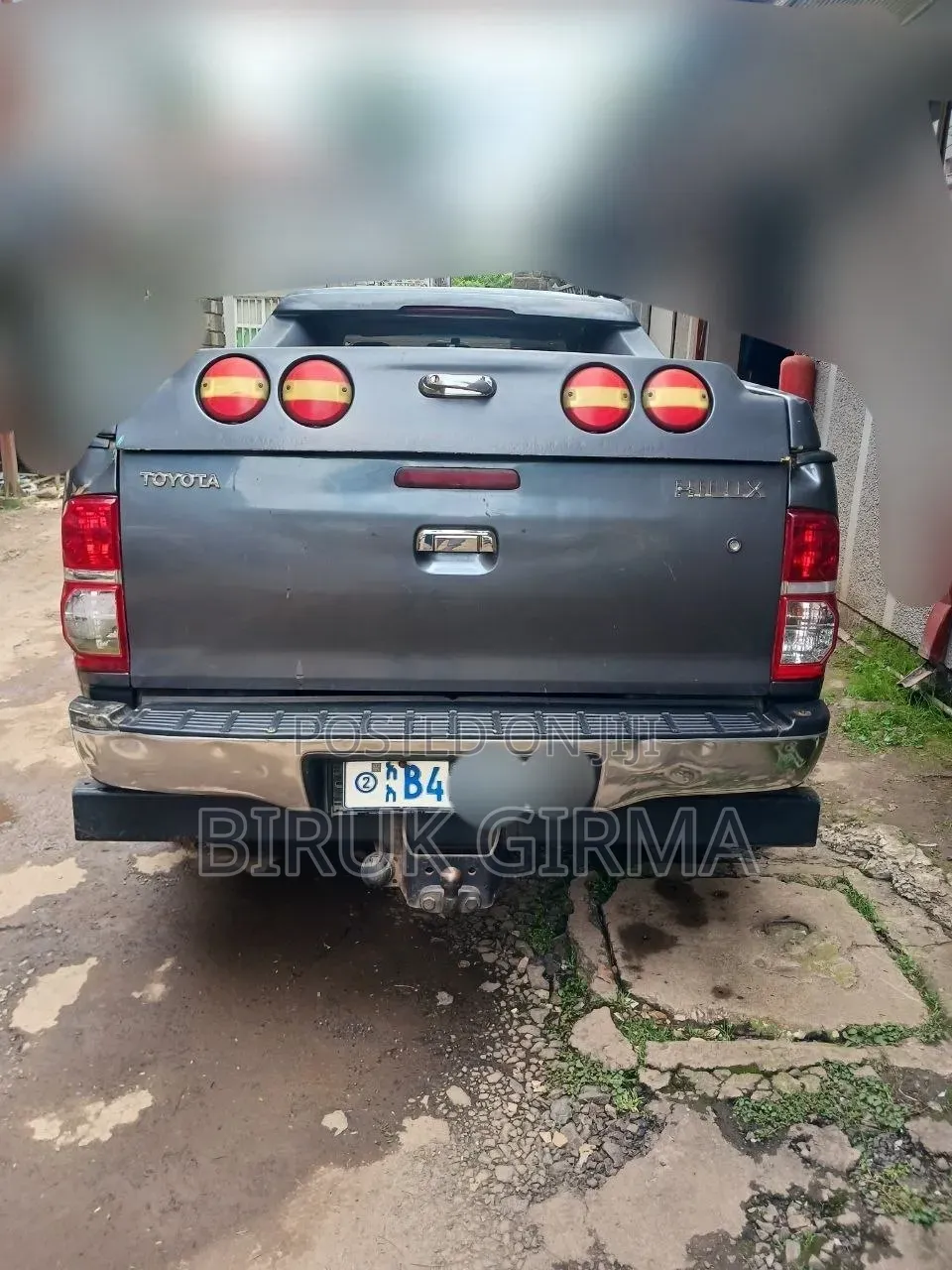 Toyota Hilux 2012 Black