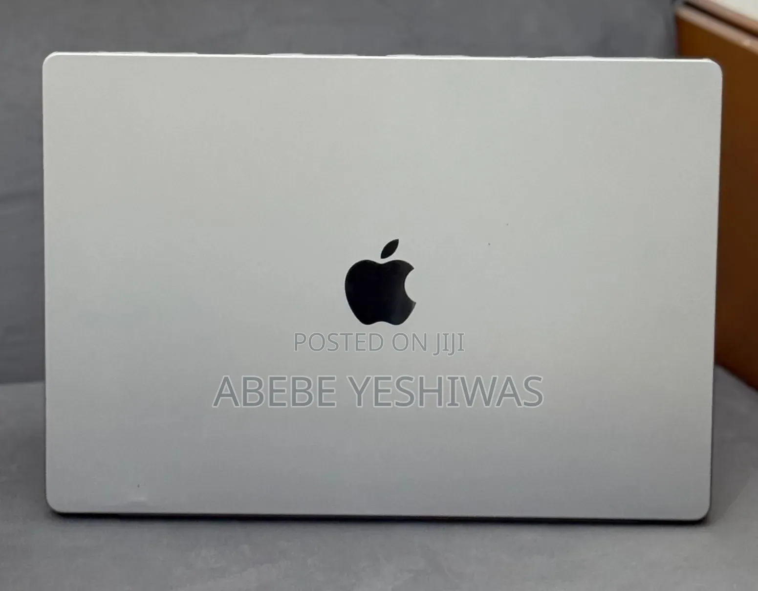 New Laptop Apple MacBook Pro 2021 M1 Max 32GB Apple M1 SSD 1T