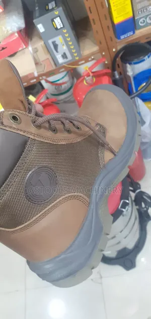 Sefety Shoes