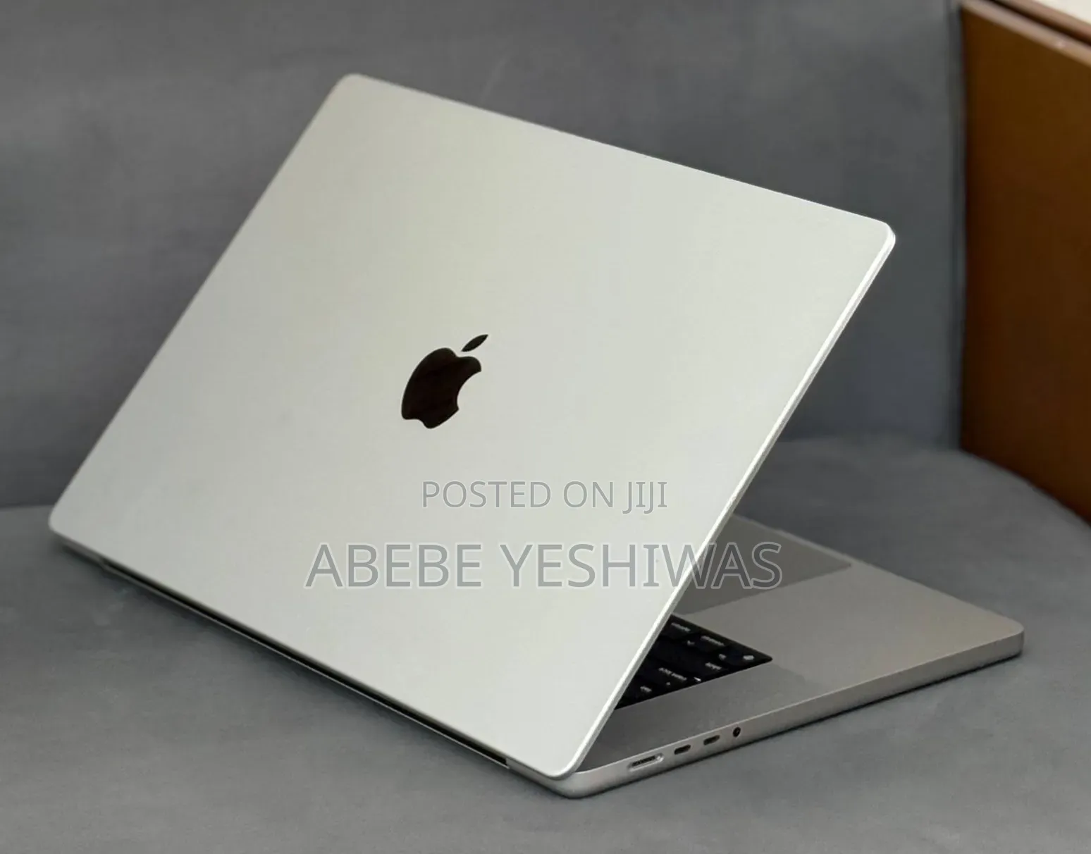 New Laptop Apple MacBook Pro 2021 M1 16GB Apple M1 SSD 512GB