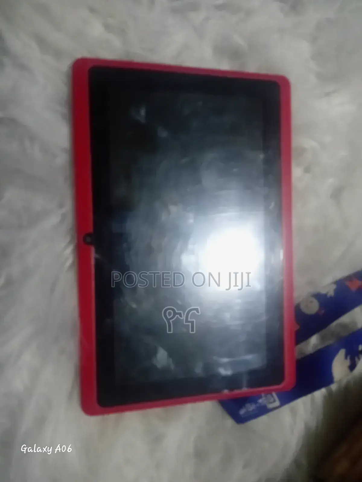 Bebe B77s Max 4 GB Red